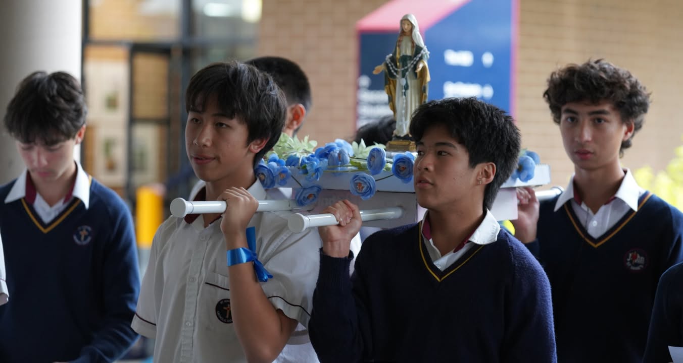 985134770284421_1400494078748486-1