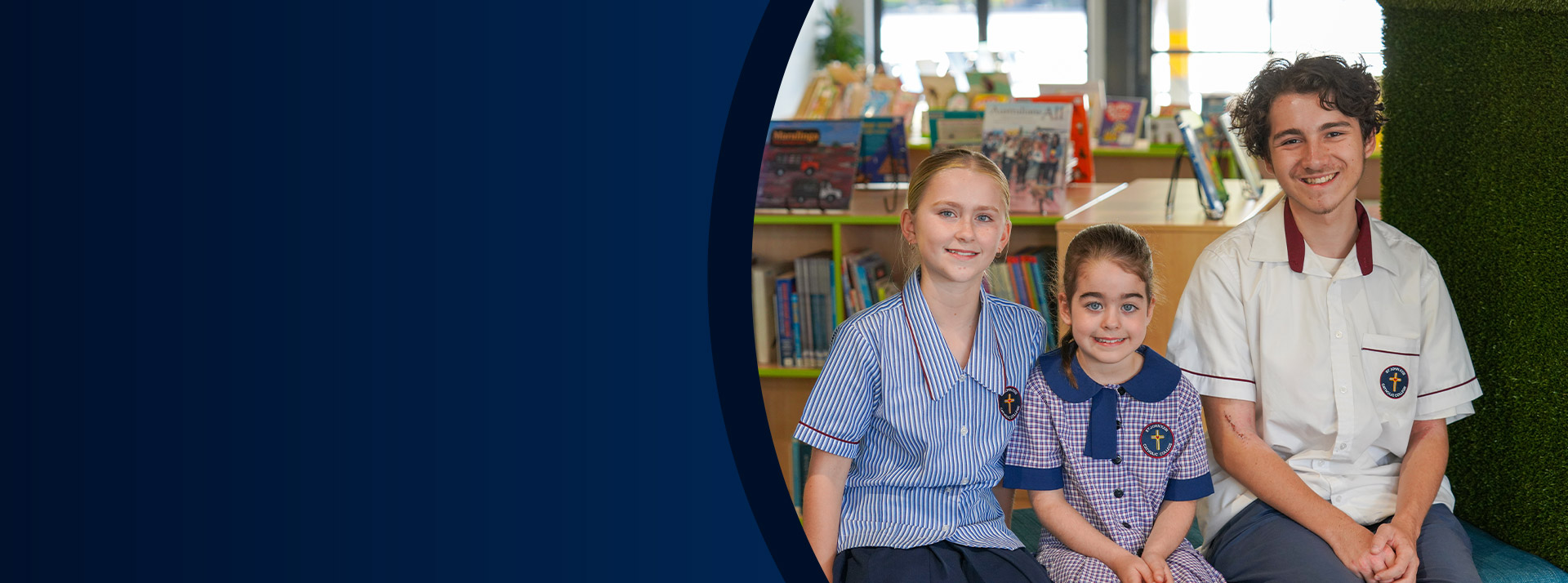 Students sitting together in the library at St John XXIII College Stanhope Gardens