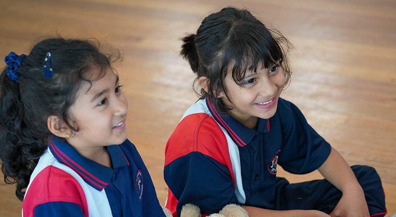 Students learning together at St John XXIII College Stanhope Gardens