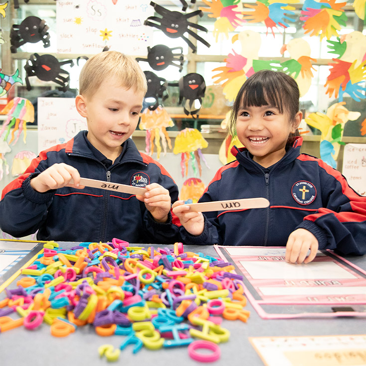Students learning in the classroom at St John XXIII College Stanhope Gardens