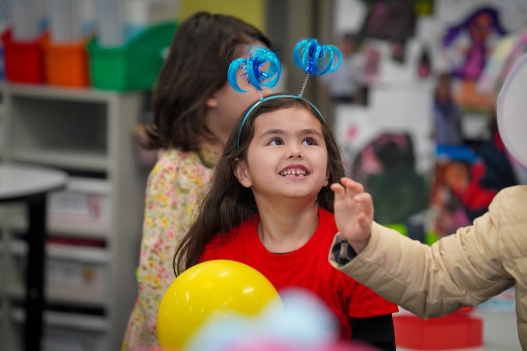 985134770284421_1317123090418919-1