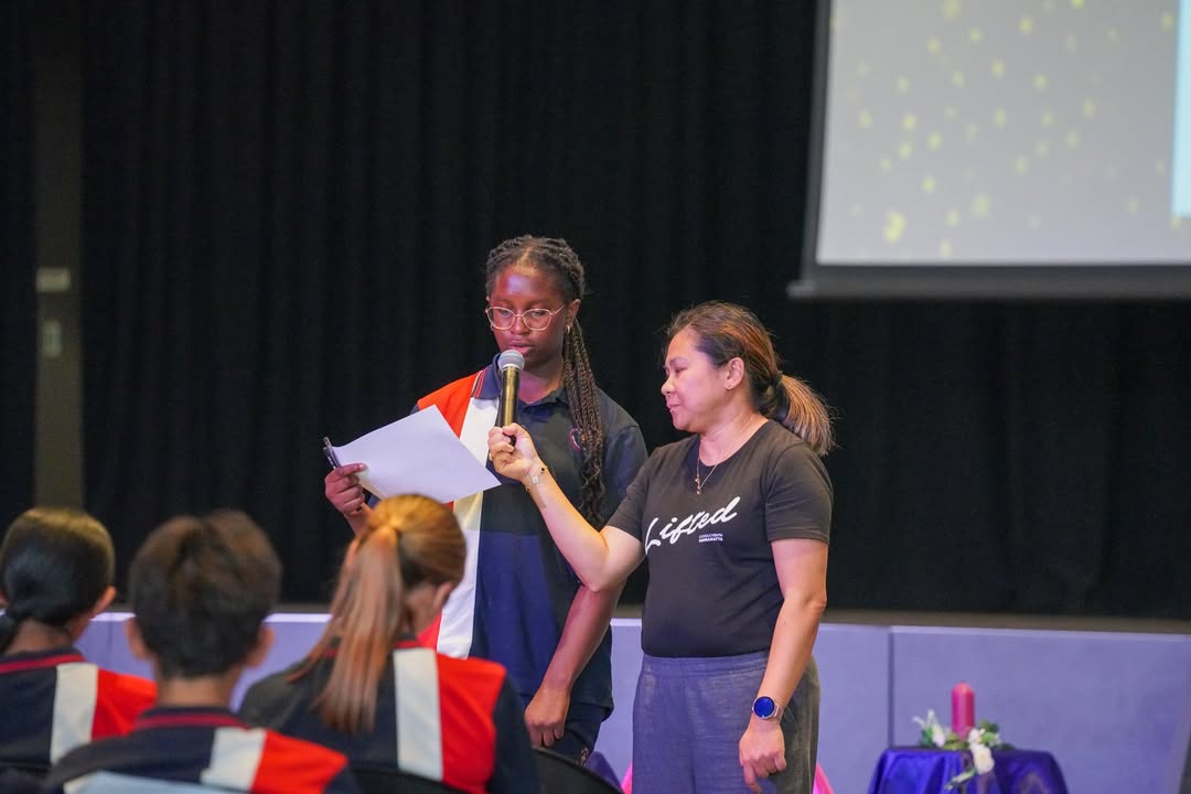 985134770284421_1425652646232629-1