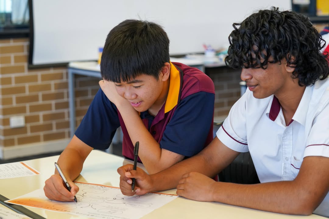 985134770284421_1425622576235636-1