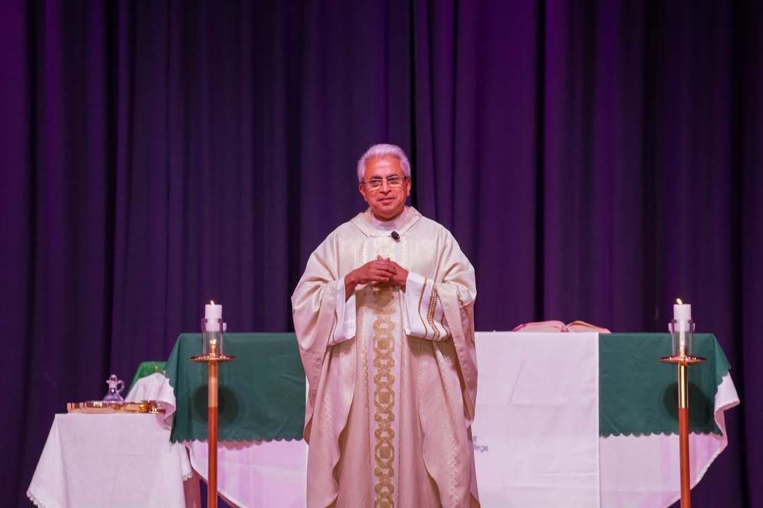 985134770284421_1427828096015084-1