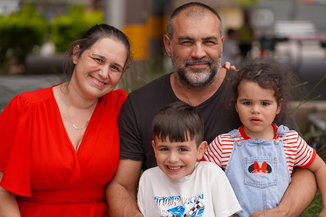 985134770284421_1487293506735209-1