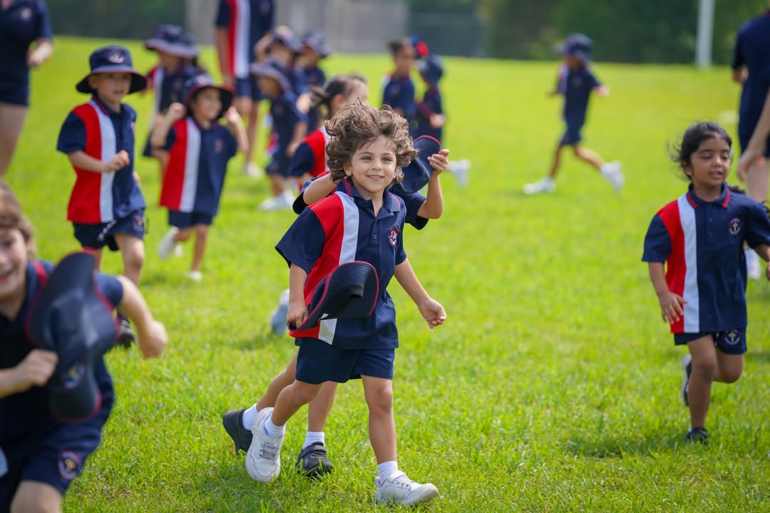 985134770284421_1533372508793975-1